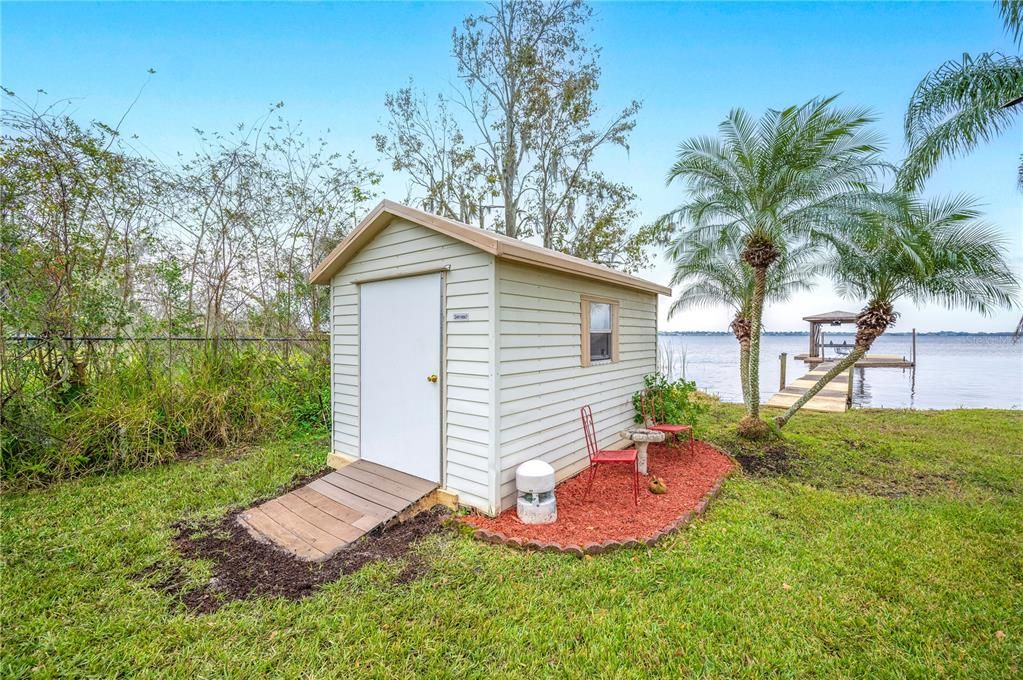 Utility shed - erfect for storing boat equipment and supplies