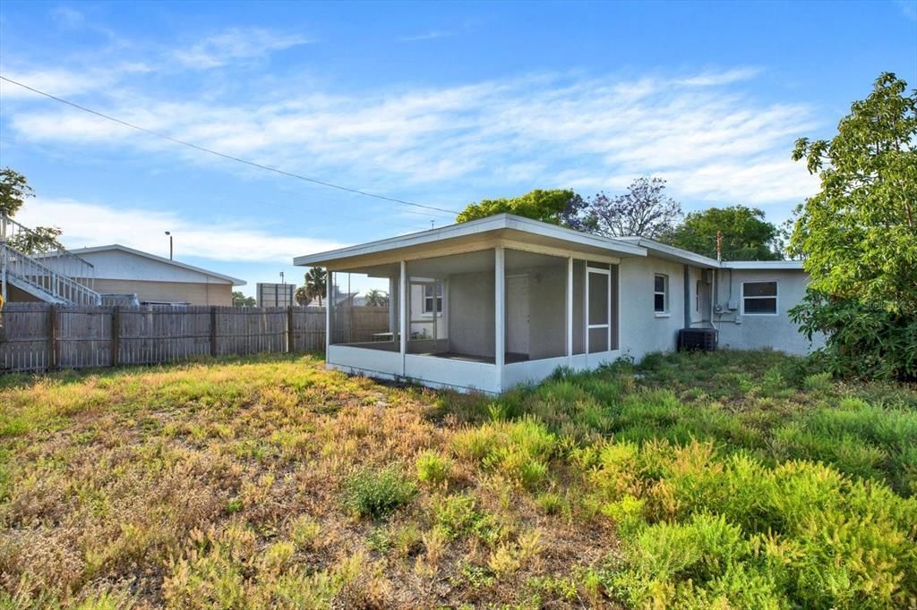 For Sale: $435,000 (3 beds, 2 baths, 1342 Square Feet)