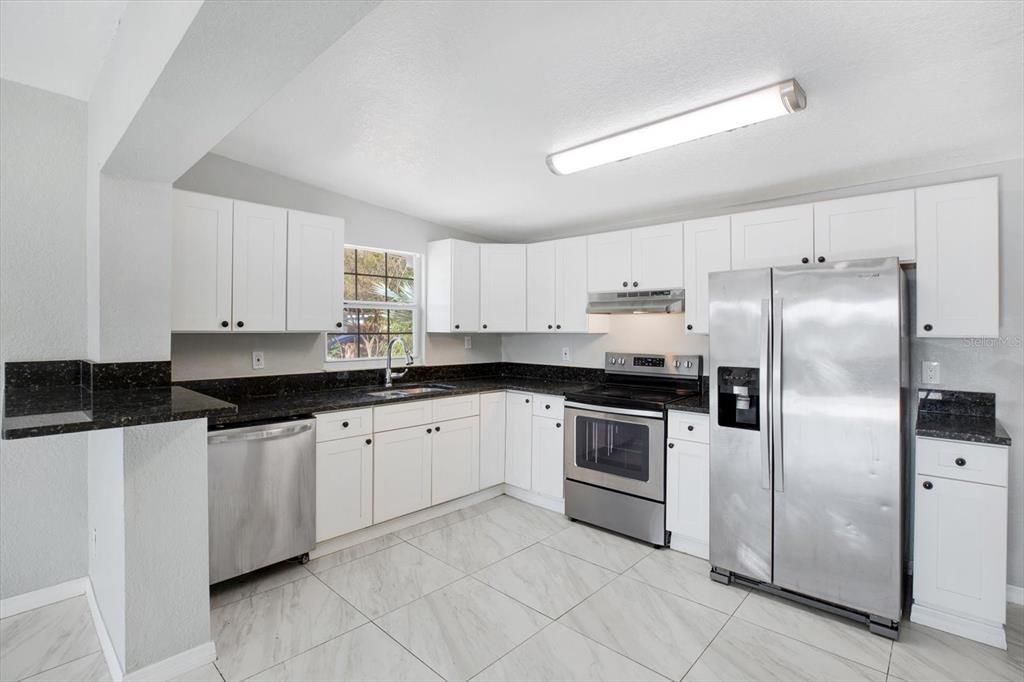 For Sale: $435,000 (3 beds, 2 baths, 1342 Square Feet)