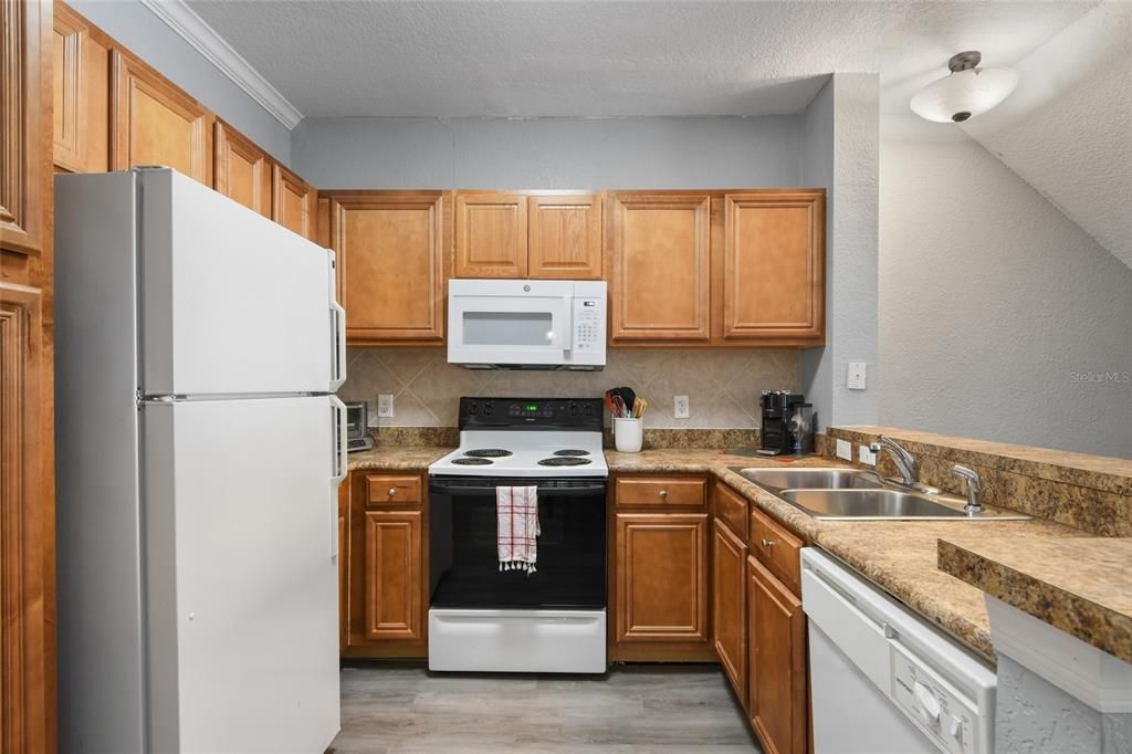 Brand new microwave and stylish backsplash