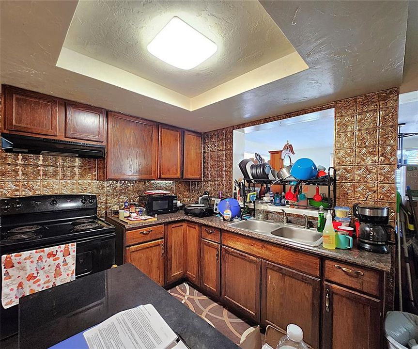 Refrigerator, stove, hood vent included