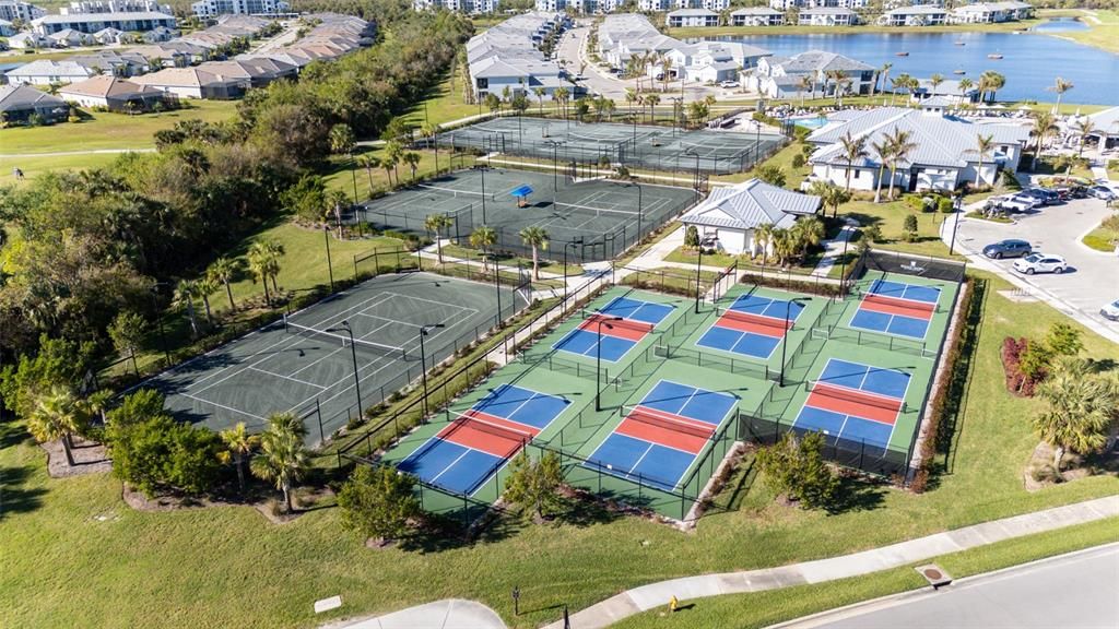 Pickleball & Tennis