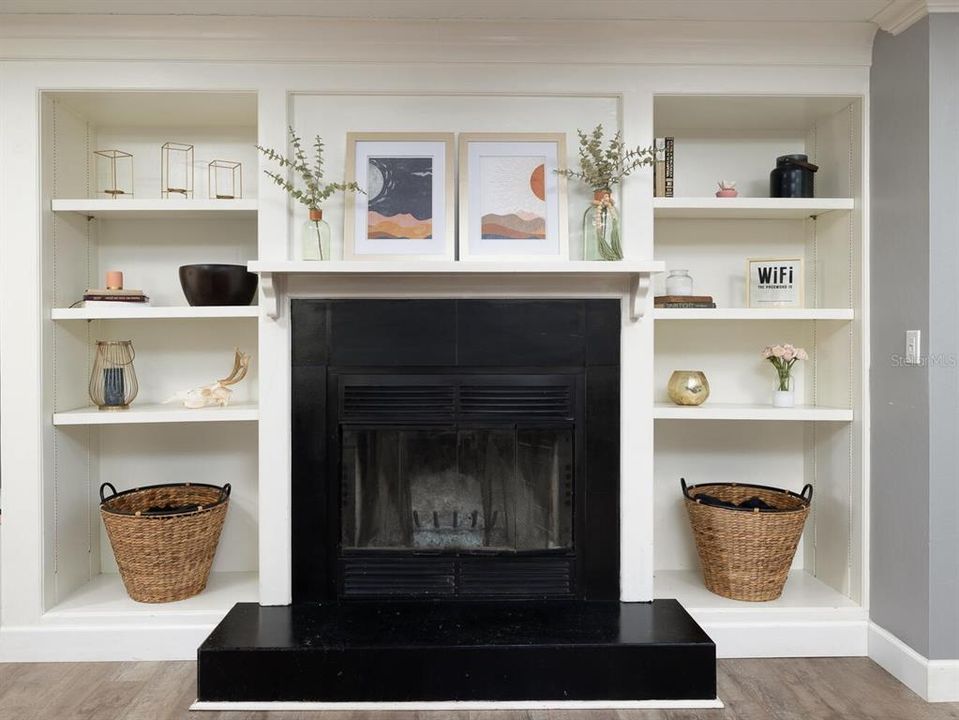 Wood Burning Fireplace & Built-Ins