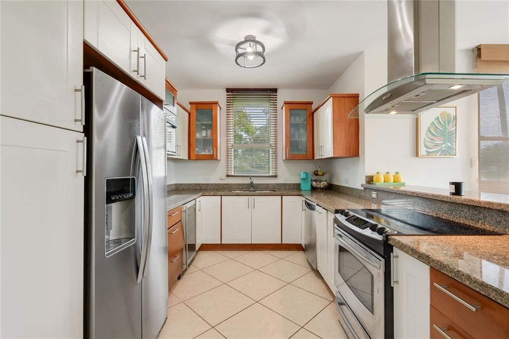 For Rent: $4,500 (3 beds, 3 baths, 2127.9 Square Feet)