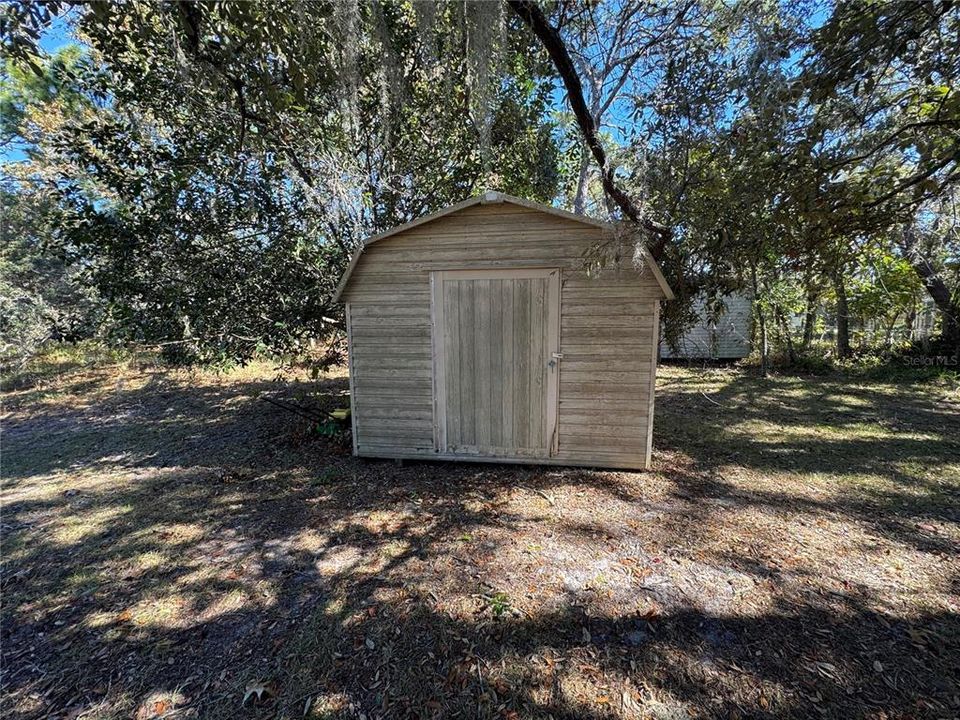 For Sale: $275,000 (3 beds, 2 baths, 1995 Square Feet)