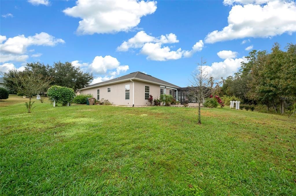 For Sale: $435,000 (3 beds, 2 baths, 1962 Square Feet)