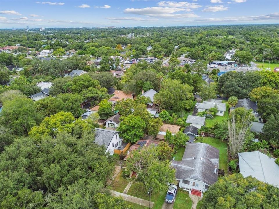 For Sale: $649,000 (3 beds, 3 baths, 1103 Square Feet)