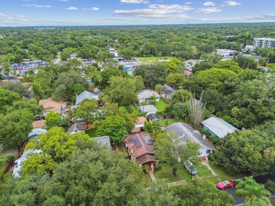 For Sale: $649,000 (3 beds, 3 baths, 1103 Square Feet)