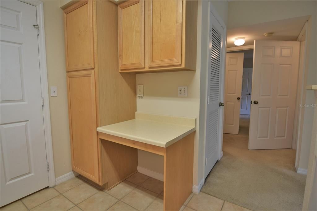 For Rent: $1,450 (1 beds, 1 baths, 822 Square Feet)