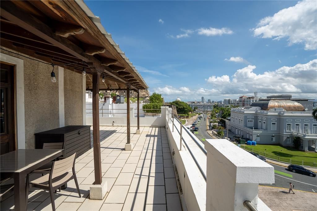 Covered Terrace with views to the Old Casino and Puerta de Tierra