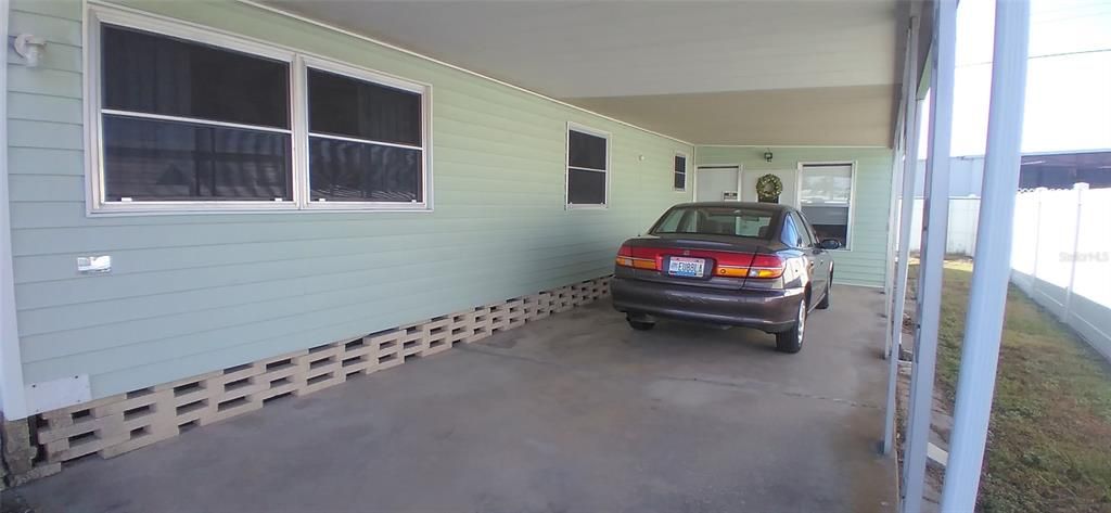 Driveway / Carport