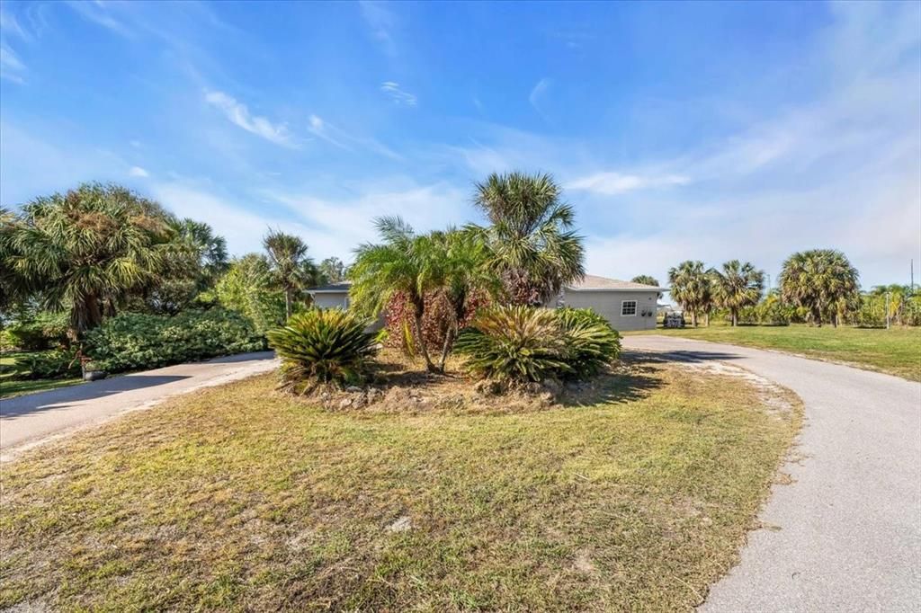 Circular Driveway or Duplex at Tall Palms Ranch