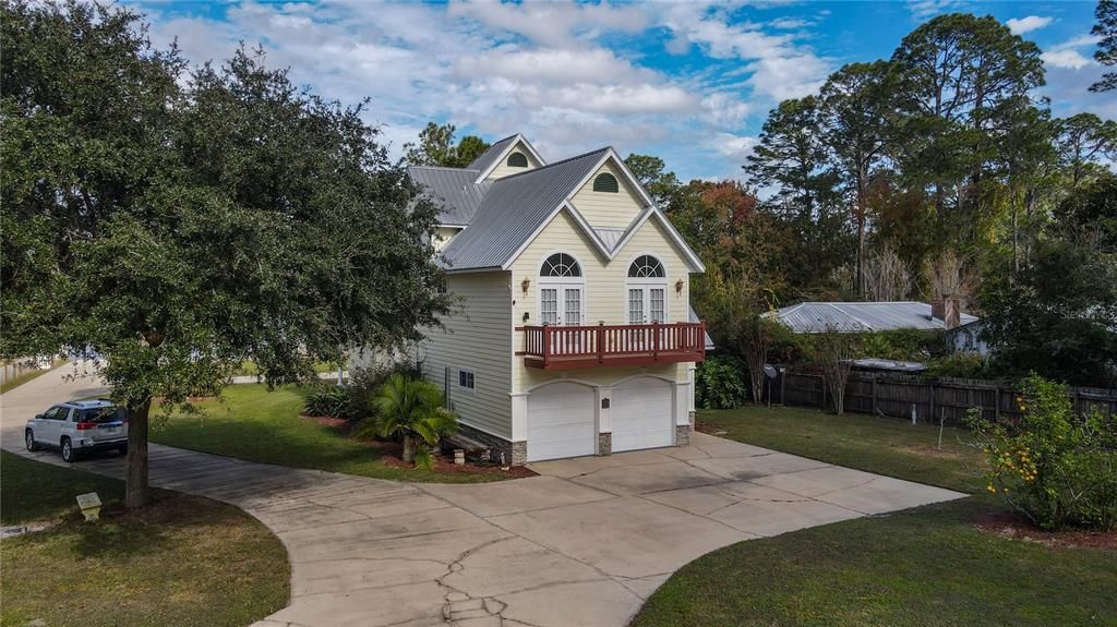 For Sale: $789,000 (3 beds, 2 baths, 2775 Square Feet)