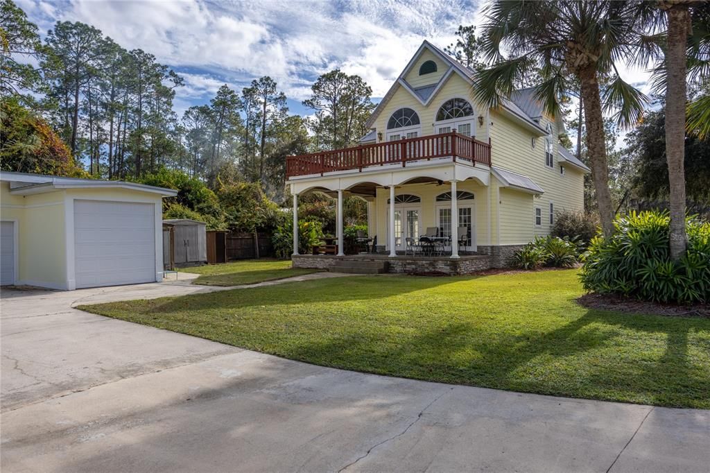 For Sale: $789,000 (3 beds, 2 baths, 2775 Square Feet)