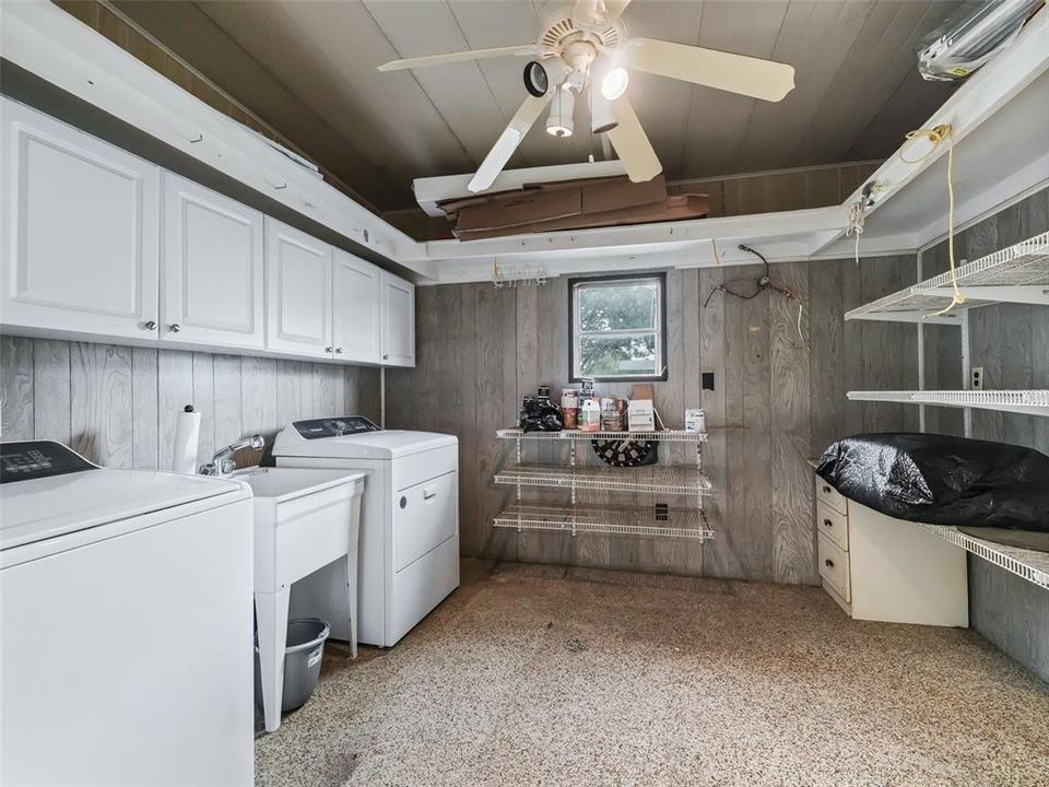 Laundry room with lots of extra storage