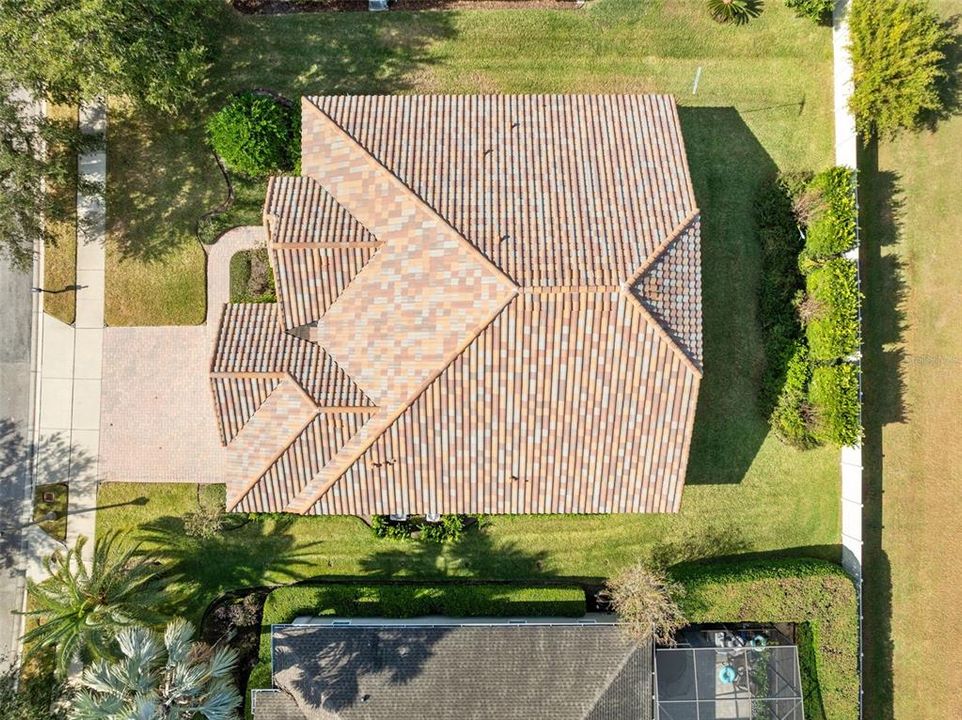 En Venta: $719,900 (4 camas, 4 baños, 3300 Pies cuadrados)