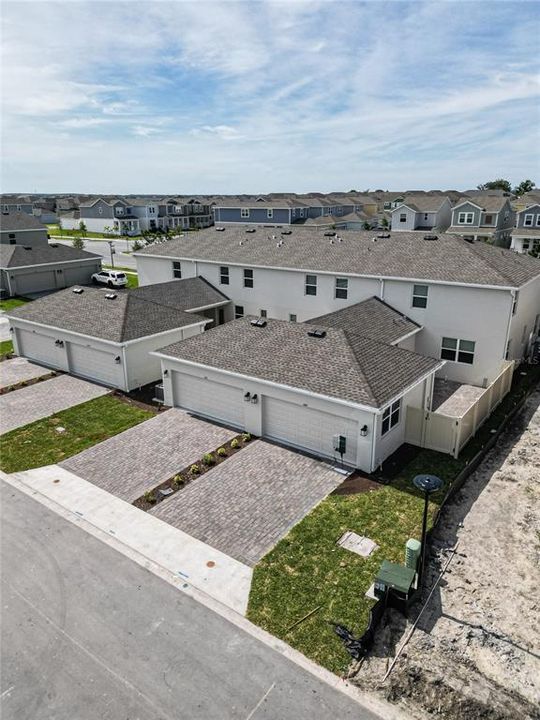 Active With Contract: $2,200 (3 beds, 2 baths, 1615 Square Feet)