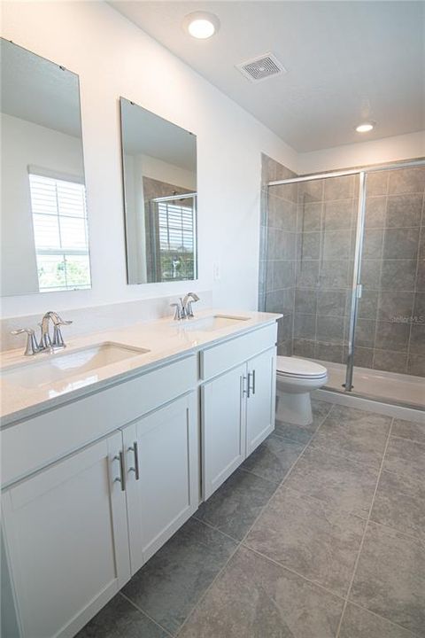 Active With Contract: $2,200 (3 beds, 2 baths, 1615 Square Feet)