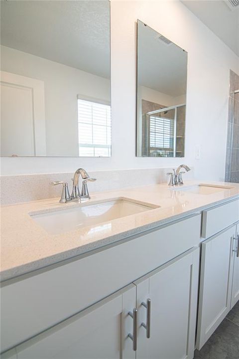 Active With Contract: $2,200 (3 beds, 2 baths, 1615 Square Feet)