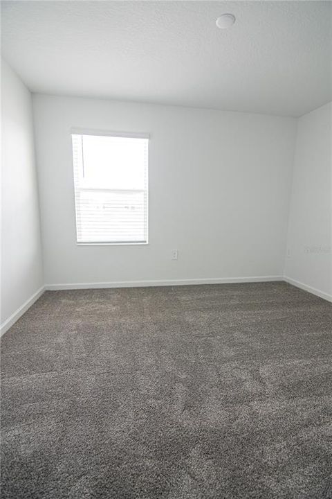 Active With Contract: $2,200 (3 beds, 2 baths, 1615 Square Feet)