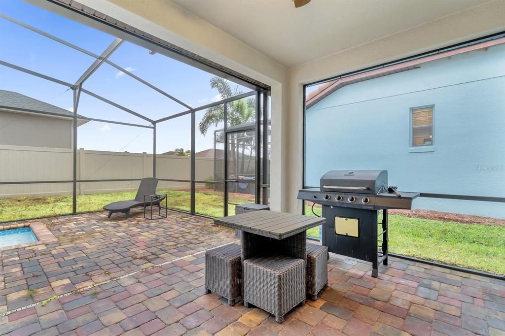 Screen Enclosed Porch/Lanai/Grilling Area by the private pool