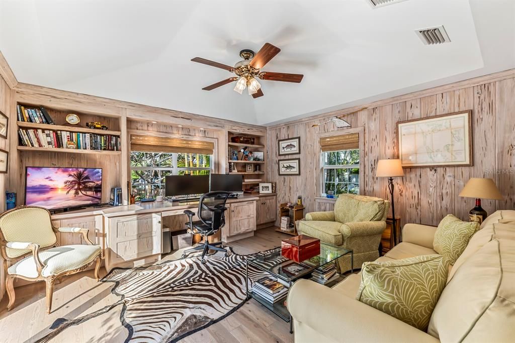 Beautiful Den/Office with French doors to pool area