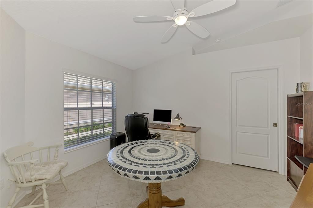 For Sale: $299,700 (3 beds, 2 baths, 1477 Square Feet)