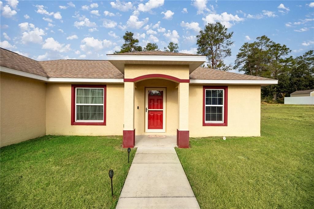 For Sale: $239,000 (3 beds, 2 baths, 1226 Square Feet)