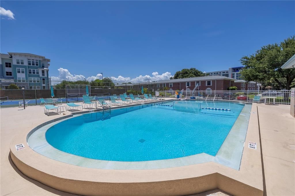 Clubhouse Pool - Heated