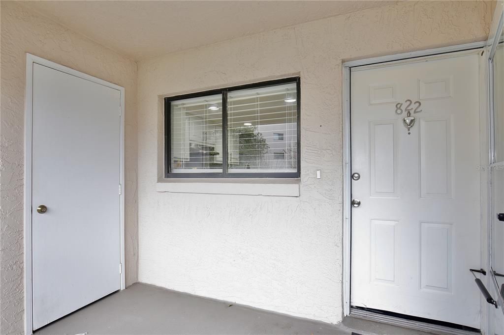 For Sale: $179,000 (2 beds, 2 baths, 1001 Square Feet)