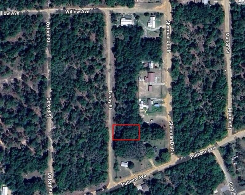 На продажу: $7,500 (0.22 acres)