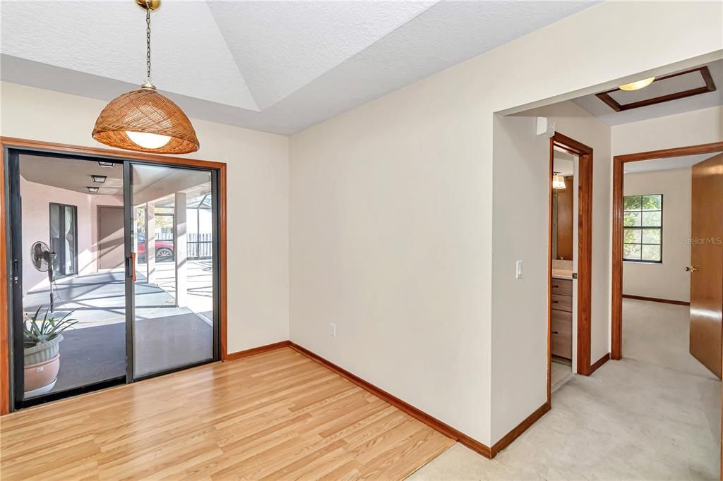 Guest bedroom hall