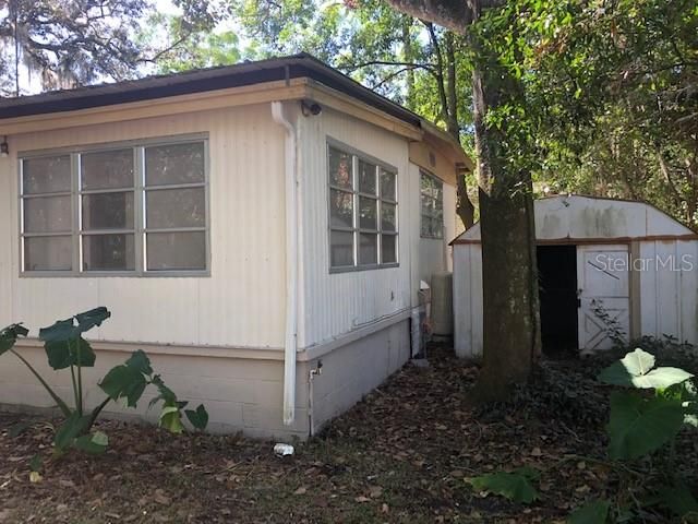 For Sale: $125,000 (2 beds, 2 baths, 672 Square Feet)