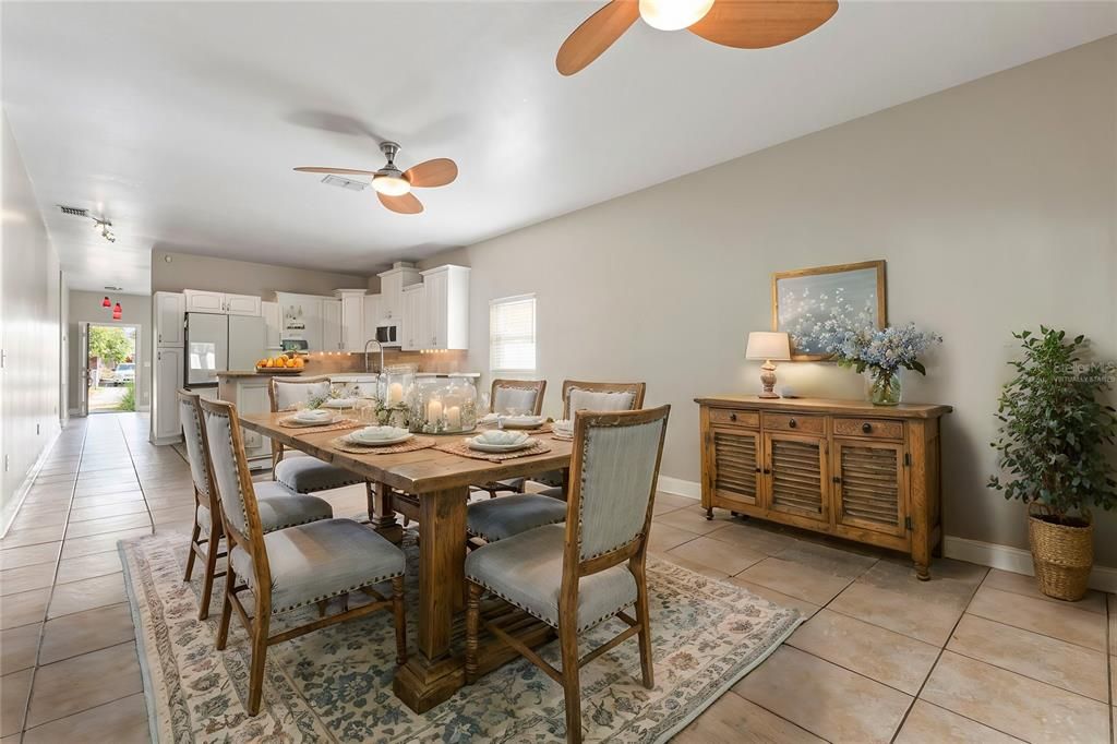 Dining room virtually staged