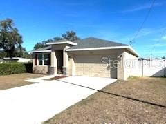 For Sale: $325,000 (3 beds, 2 baths, 1627 Square Feet)