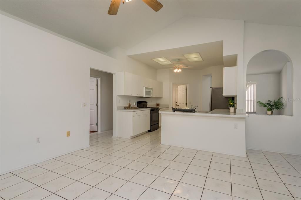 For Sale: $589,900 (4 beds, 2 baths, 1970 Square Feet)