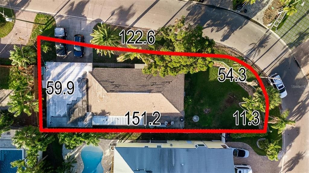 待售: $615,000 (0.18 acres)