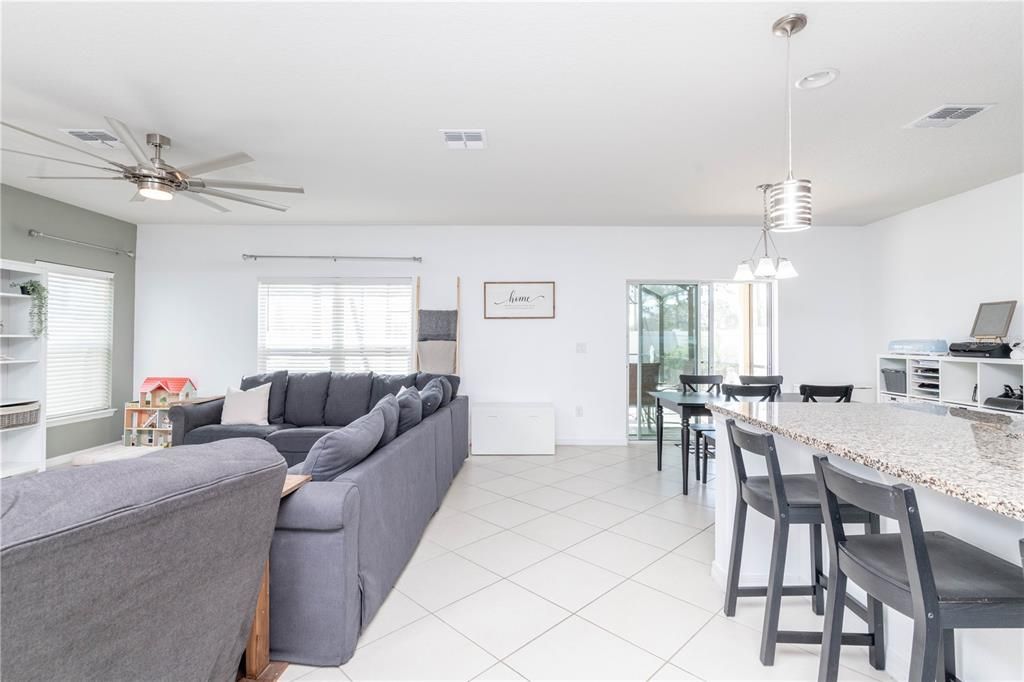 For Sale: $495,000 (4 beds, 2 baths, 2466 Square Feet)