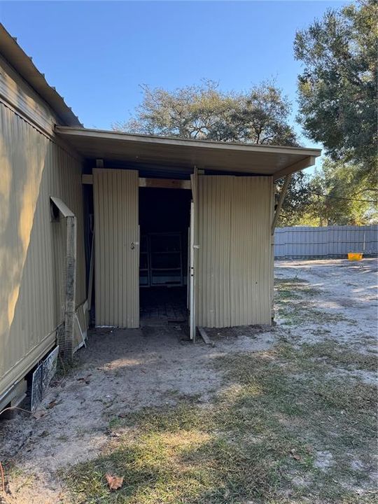 Attached Shed/ Storage Area