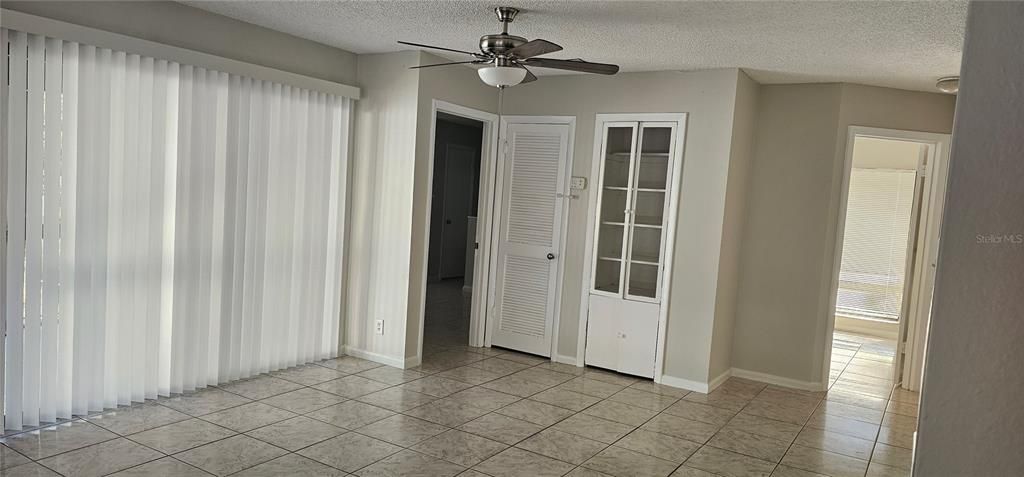 For Sale: $135,000 (3 beds, 2 baths, 1198 Square Feet)