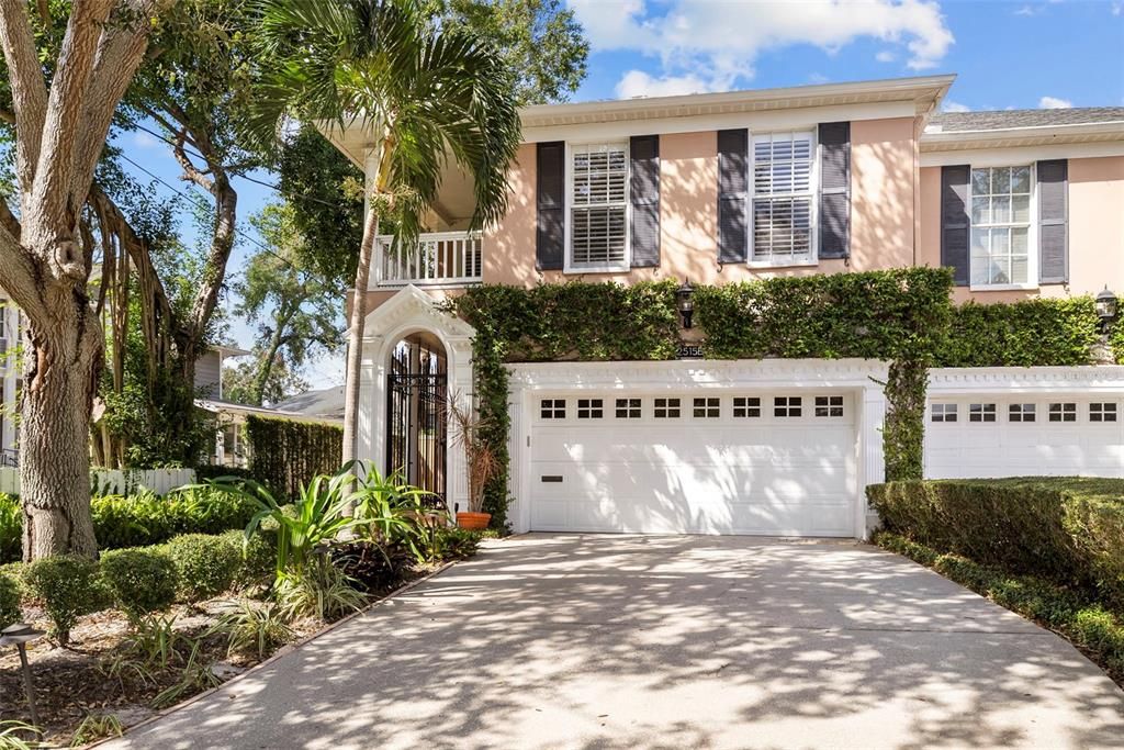 Vendido Recientemente: $1,075,000 (3 camas, 2 baños, 2578 Pies cuadrados)