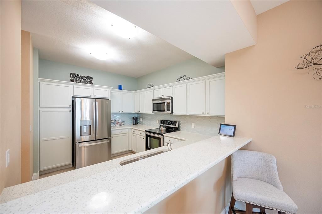 For Sale: $344,900 (2 beds, 2 baths, 1436 Square Feet)