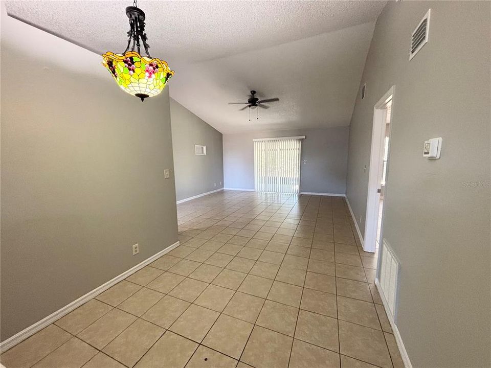 For Rent: $1,850 (3 beds, 2 baths, 1236 Square Feet)