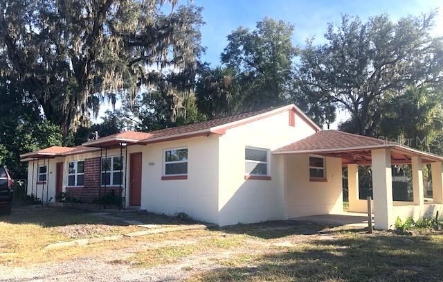 Recently Rented: $1,495 (2 beds, 1 baths, 676 Square Feet)
