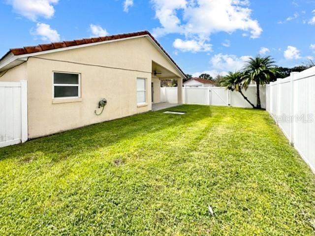 For Sale: $385,000 (3 beds, 2 baths, 1413 Square Feet)