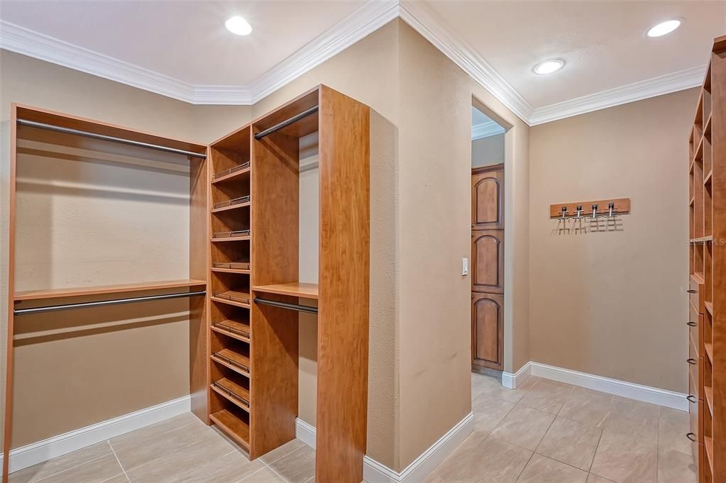 Primary Bathroom walk-in closet.