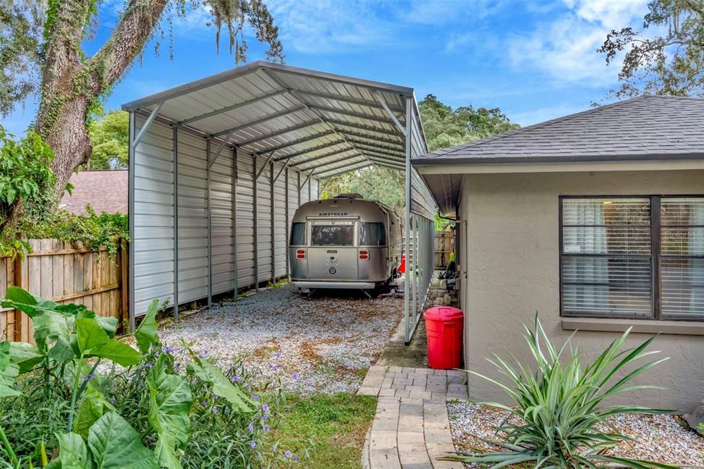 For Sale: $510,000 (3 beds, 2 baths, 1844 Square Feet)