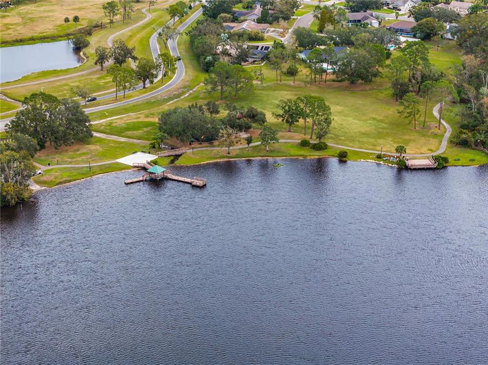 合同活跃: $429,000 (4 贝兹, 3 浴室, 2281 平方英尺)