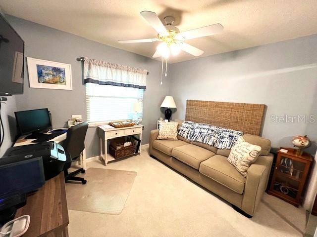 2nd bedroom