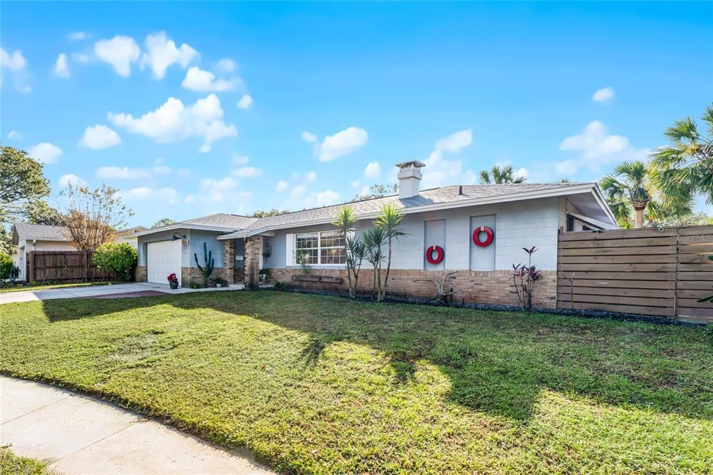 For Sale: $435,000 (3 beds, 2 baths, 1873 Square Feet)